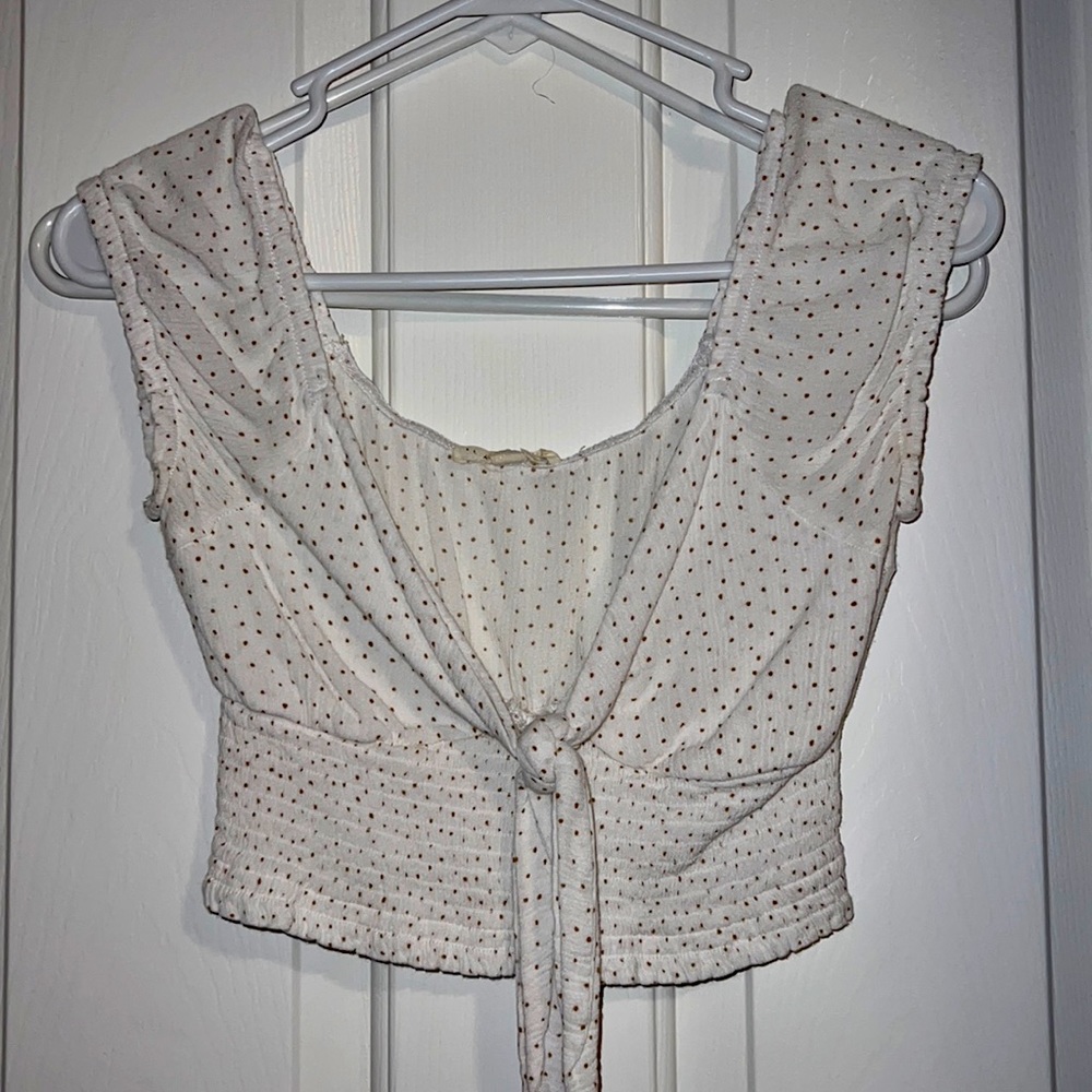 White polka dotted crop top
